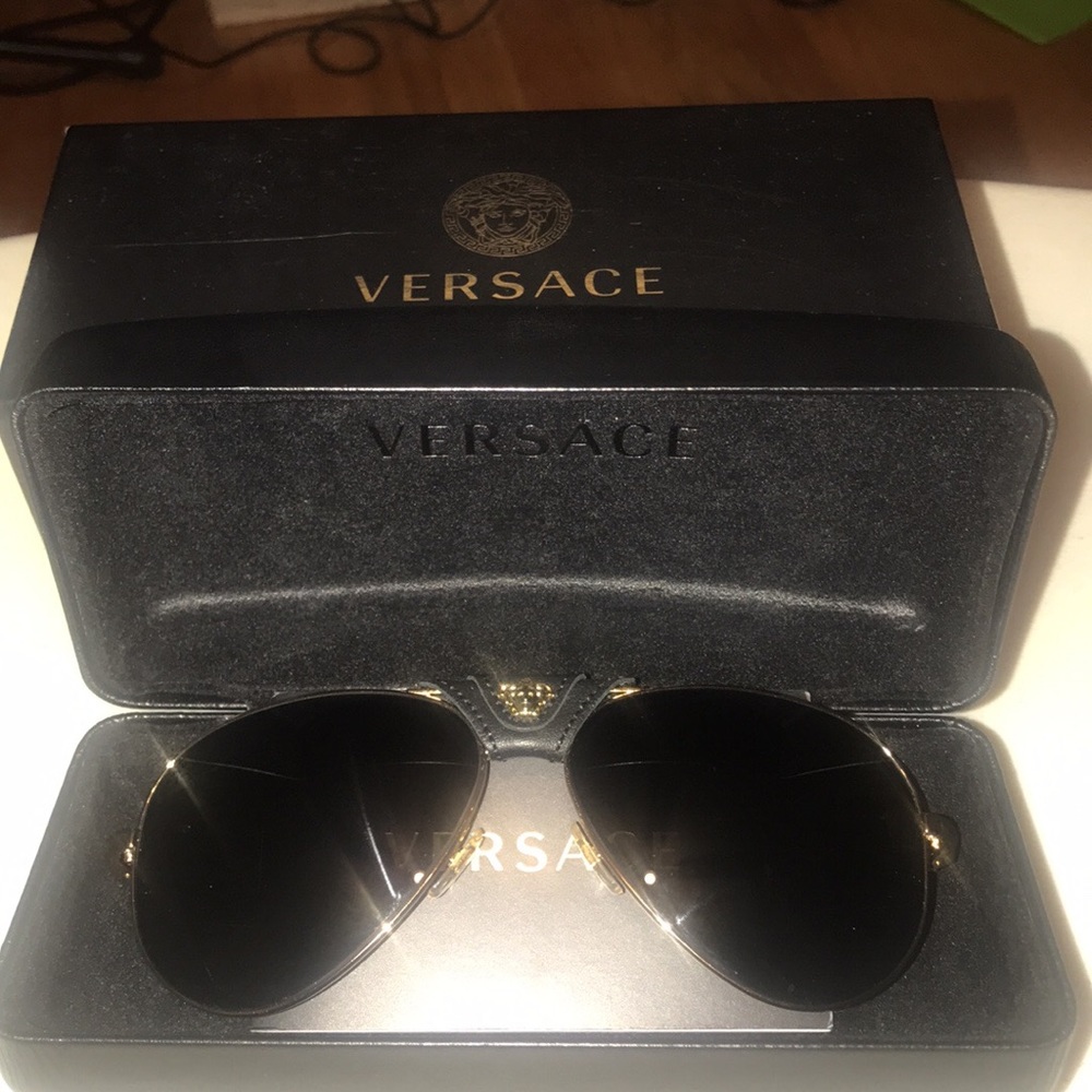 Versace Rock Icons Barocco Navigator Sunglasses